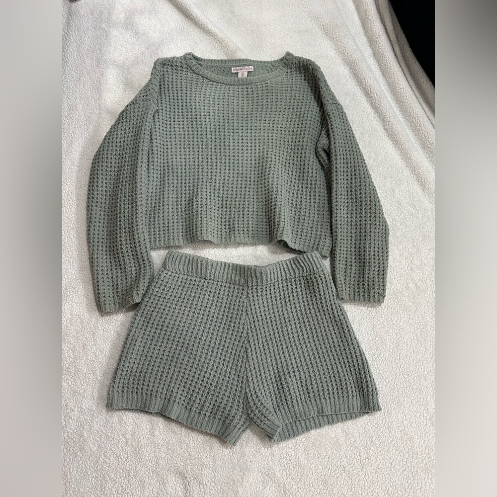 Sincerely Jules cozy set